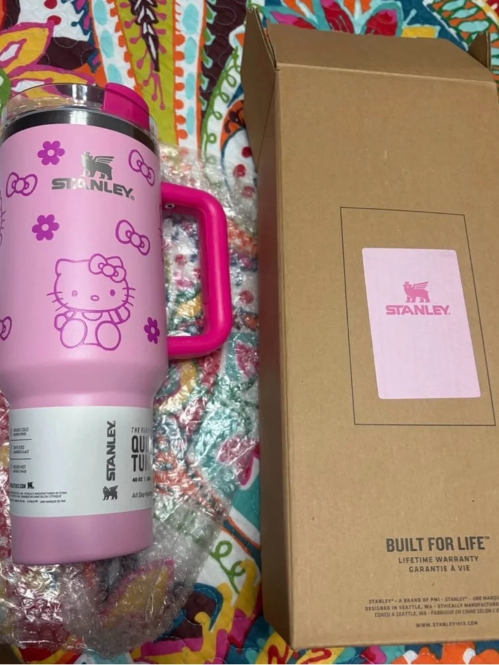 Stanley Pink Hello Kitty Travel Mug with Handle 40 Oz - Picture 3 of 3